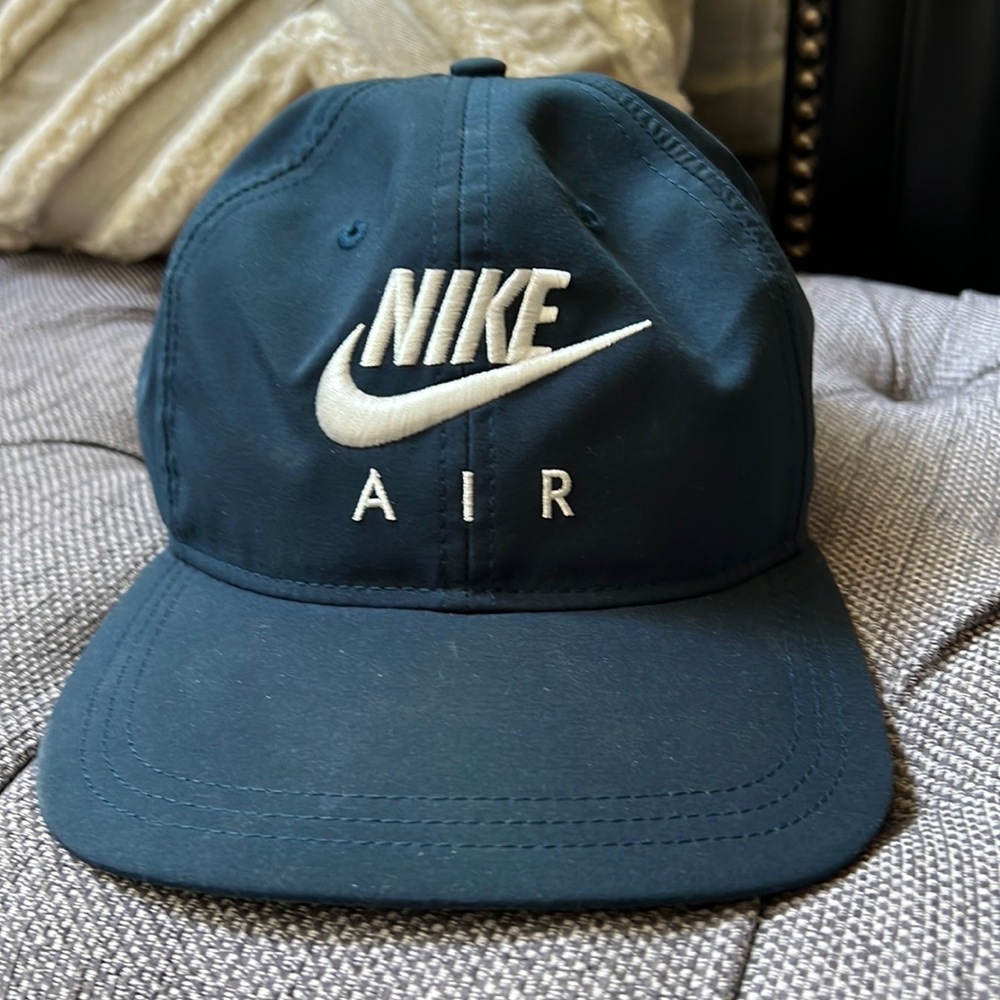 Men’s Nike Hat